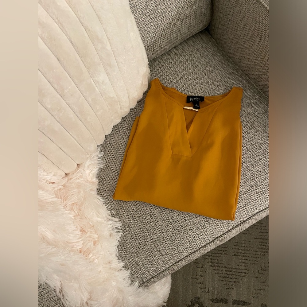 Blouse - Picture 7 of 8